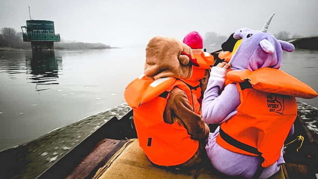 Sauna-plywajaca-po-WIsle-w-Warszawie008-1